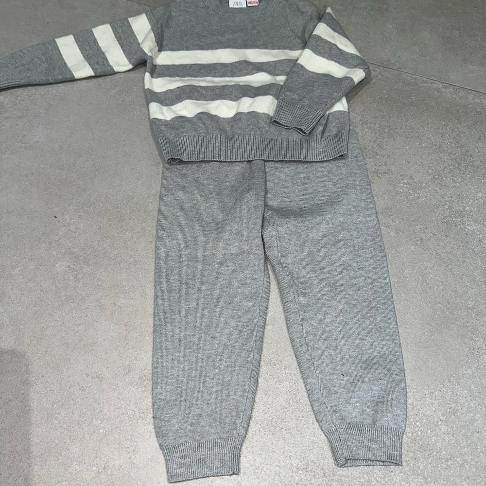 Zara Kids Gray and White Striped Sweatpants Set